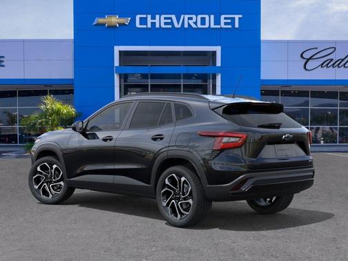 Black Metallic 2026 Chevrolet Trax FWD 2RS