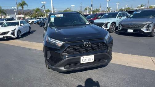 2022 Toyota RAV4 XLE