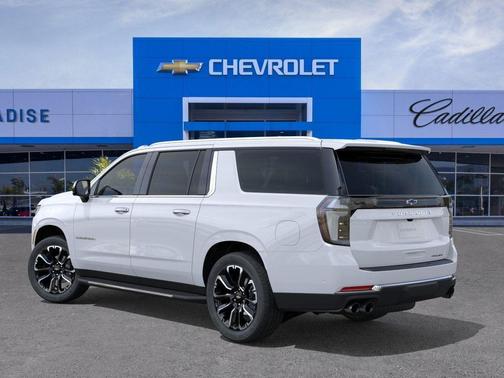 Polar White Tricoat 2026 Chevrolet Suburban Premier