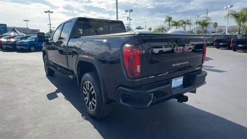 2022 GMC Sierra 2500 AT4