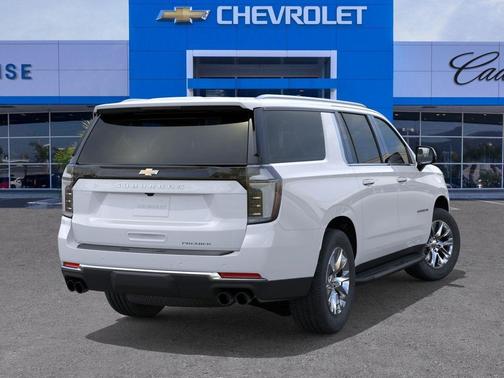 Polar White Tricoat 2026 Chevrolet Suburban Premier