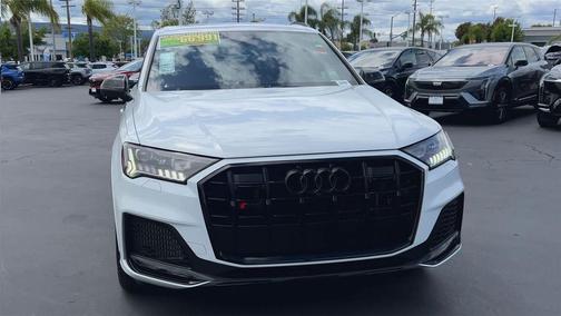 Glacier White Metallic 2023 Audi SQ7 4.0T Prestige