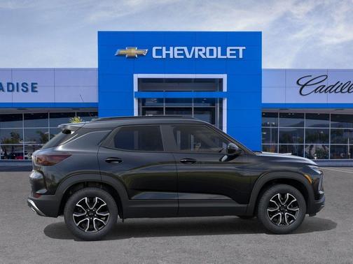 Mosaic Black Metallic 2026 Chevrolet Trailblazer ACTIV