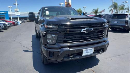 2025 Chevrolet Silverado 2500 Custom