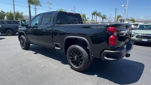 2025 Chevrolet Silverado 2500 Custom