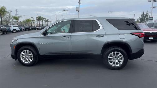 2023 Chevrolet Traverse LS