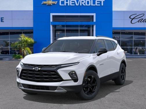 Summit White 2026 Chevrolet Blazer 2LT