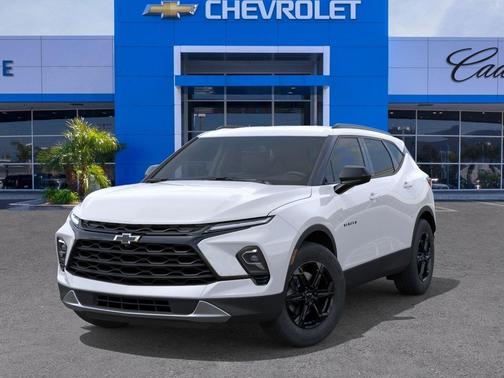Summit White 2026 Chevrolet Blazer 2LT