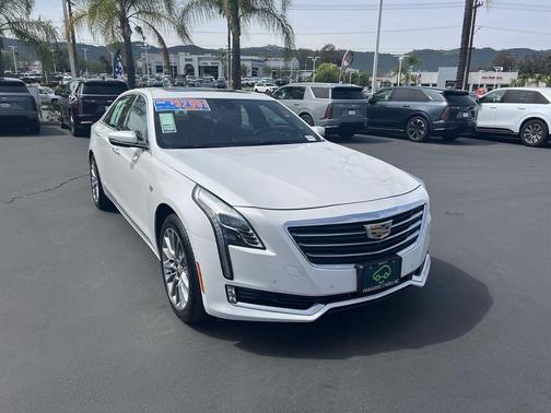 Crystal White Tricoat 2018 Cadillac CT6 3.6L Luxury