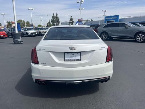 Crystal White Tricoat 2018 Cadillac CT6 3.6L Luxury