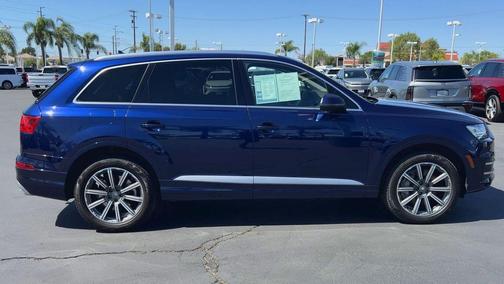 Blue Metallic 2019 Audi Q7 55 Premium Plus