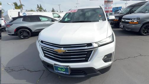 2023 Chevrolet Traverse LT Cloth