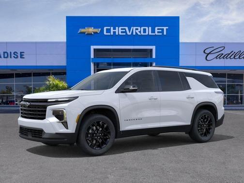 Polar White Tricoat 2026 Chevrolet Traverse LT