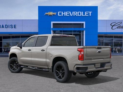 White Sands 2026 Chevrolet Silverado 1500 Custom