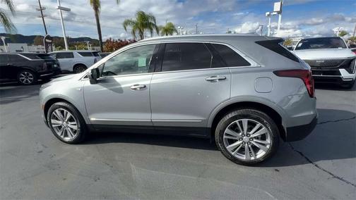 2025 Cadillac XT5 Premium Luxury