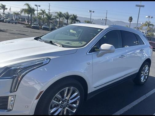 2017 Cadillac XT5 Platinum