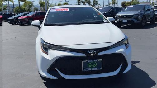 Super White 2022 Toyota Corolla SE