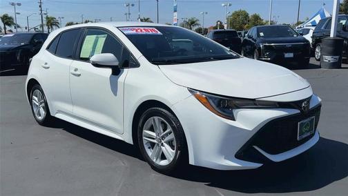 Super White 2022 Toyota Corolla SE