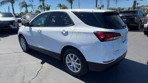 2022 Chevrolet Equinox LS