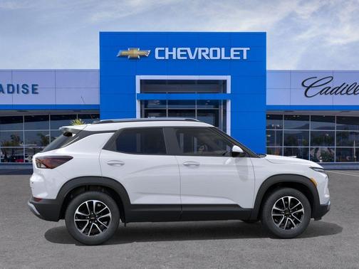 Summit White 2026 Chevrolet Trailblazer LT