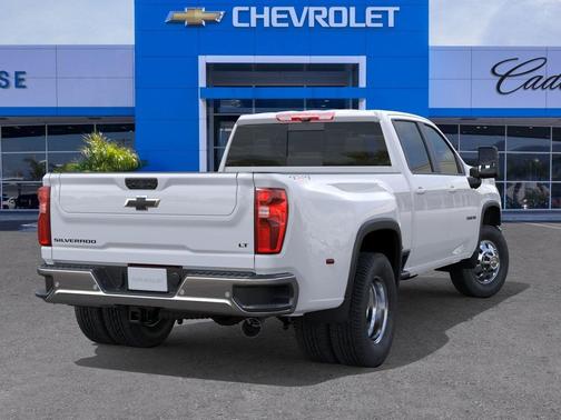 Summit White 2026 Chevrolet Silverado 3500 LT