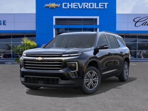 Mosaic Black Metallic 2026 Chevrolet Traverse LT