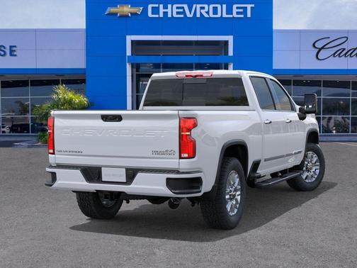 Summit White 2026 Chevrolet Silverado 2500 High Country