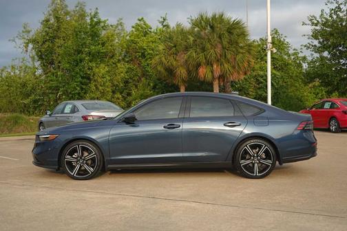 Canyon River Blue Metallic 2026 Honda Accord
