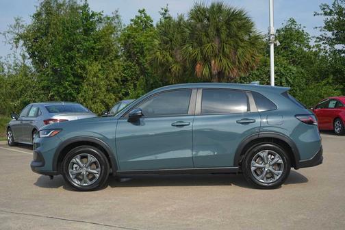 Nordic Forest Pearl 2026 Honda HR-V