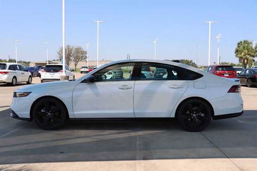 2024 Honda Accord Hybrid 