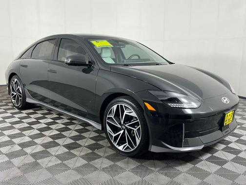 Digital Green 2023 Hyundai IONIQ 6 Limited