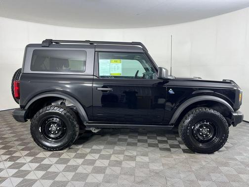 2022 Ford Bronco Black Diamond