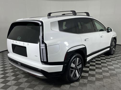 Snow White Pearl 2026 Hyundai IONIQ 9 SEL