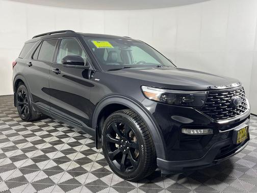 2023 Ford Explorer ST-Line