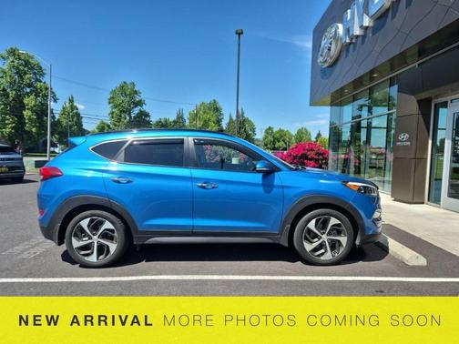 Caribbean Blue 2016 Hyundai TUCSON Limited