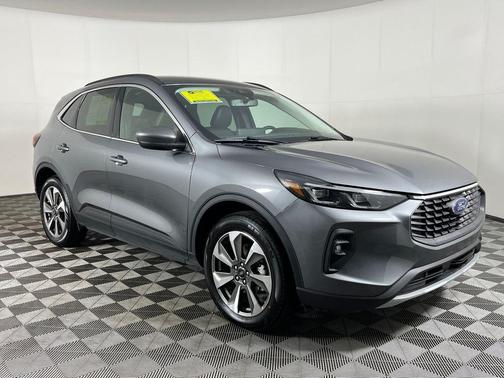 Carbonized Gray Metallic 2025 Ford Escape Platinum