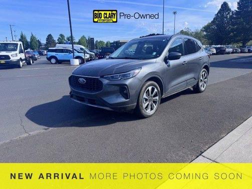 Carbonized Gray Metallic 2025 Ford Escape Platinum