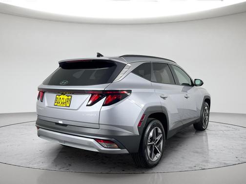 Shimmering Silver 2026 Hyundai TUCSON Hybrid SEL