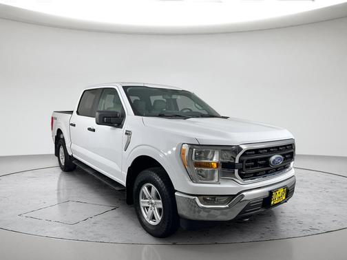 White 2021 Ford F-150 XLT