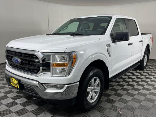 White 2021 Ford F-150 XLT