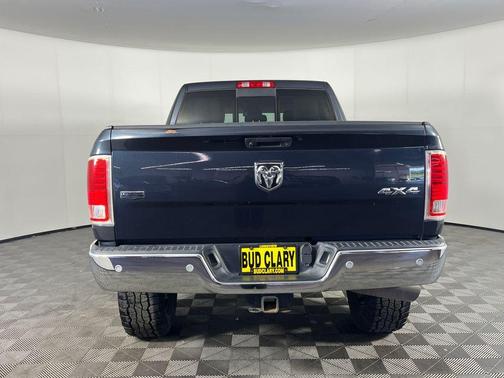 Maximum Steel Metallic Clearcoat 2018 RAM 2500 Laramie Crew Cab 4x4 6'4' Box