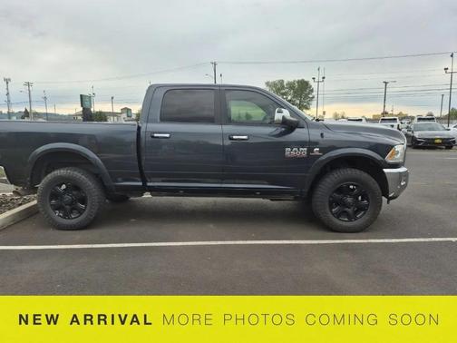 Maximum Steel Metallic Clearcoat 2018 RAM 2500 Laramie Crew Cab 4x4 6'4' Box