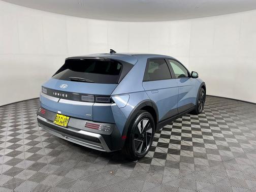 Lucid Blue 2026 Hyundai IONIQ 5 SE