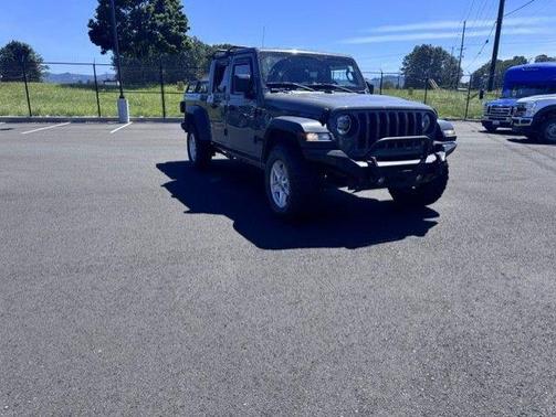 Sting-Gray Clearcoat 2020 Jeep Gladiator Sport S