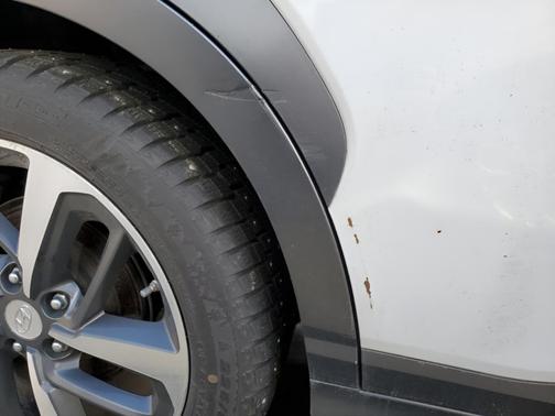 Chalk White 2018 Hyundai KONA Ultimate