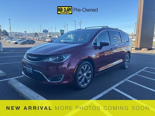 2017 Chrysler Pacifica Limited