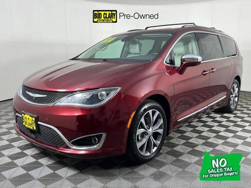 Velvet Red Pearlcoat 2017 Chrysler Pacifica Limited