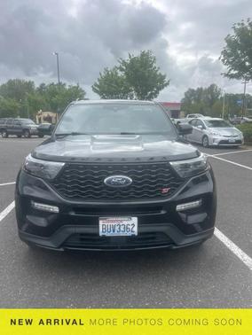 Agate Black Metallic 2020 Ford Explorer ST