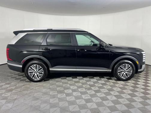 Abyss Black Pearl 2026 Hyundai Palisade Hybrid SEL 7P