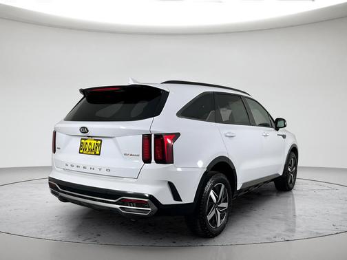Glacial White Pearl 2021 Kia Sorento EX
